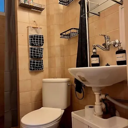 Cozy Studio In Center